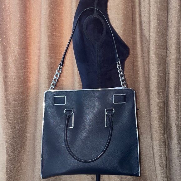 MICHAEL KORS HAMILTON LARGE SAFFIANO TOTE BAG - Picture 2 of 8